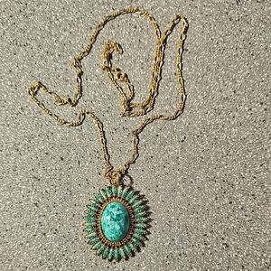 Signed Vintage pendant necklace by Celebrity NY Featuring A Green Cabachon